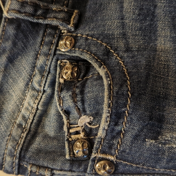 Miss Me Embellished Blue Jeans 27 - Picture 6 of 7